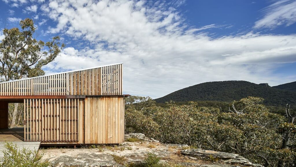 Communal shelter at Djarji-djawara (Cassidy Gap)—Photo credit - Shannon McGrath Photography