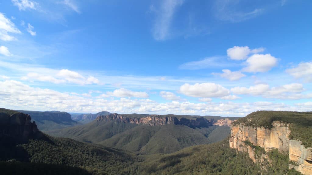 Govetts Leap Lookout — Credit: Wikimedia commons