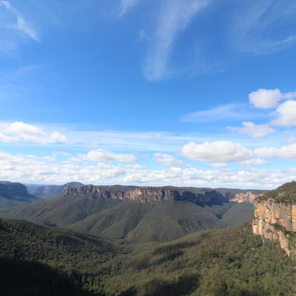 Govetts Leap Lookout — Credit: Wikimedia commons