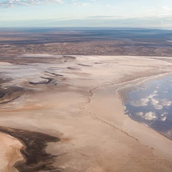 Kati Thanda-Lake Eyre flood