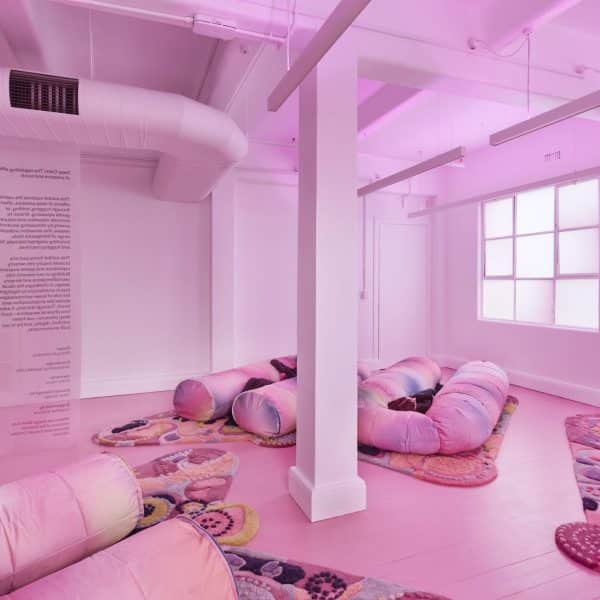 Deep Calm: The Regulating Effect Of Pressure And Touch Presented by Sibling Architecture
